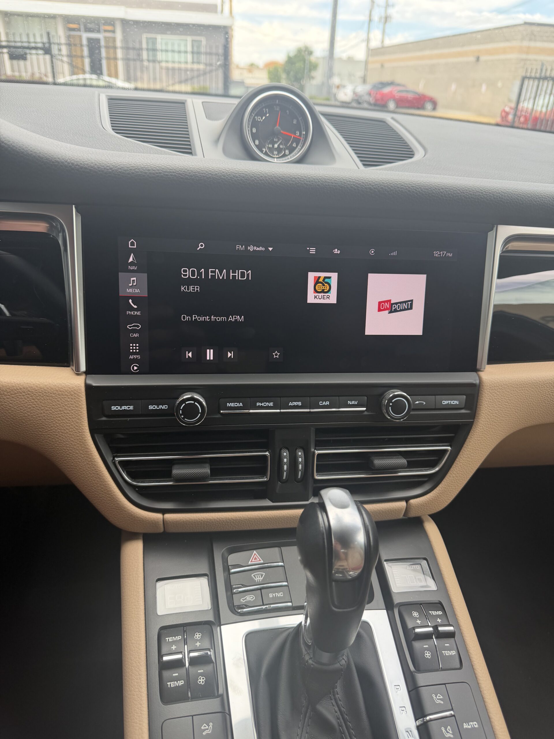 2020 Porsche Macan S - Photo 20