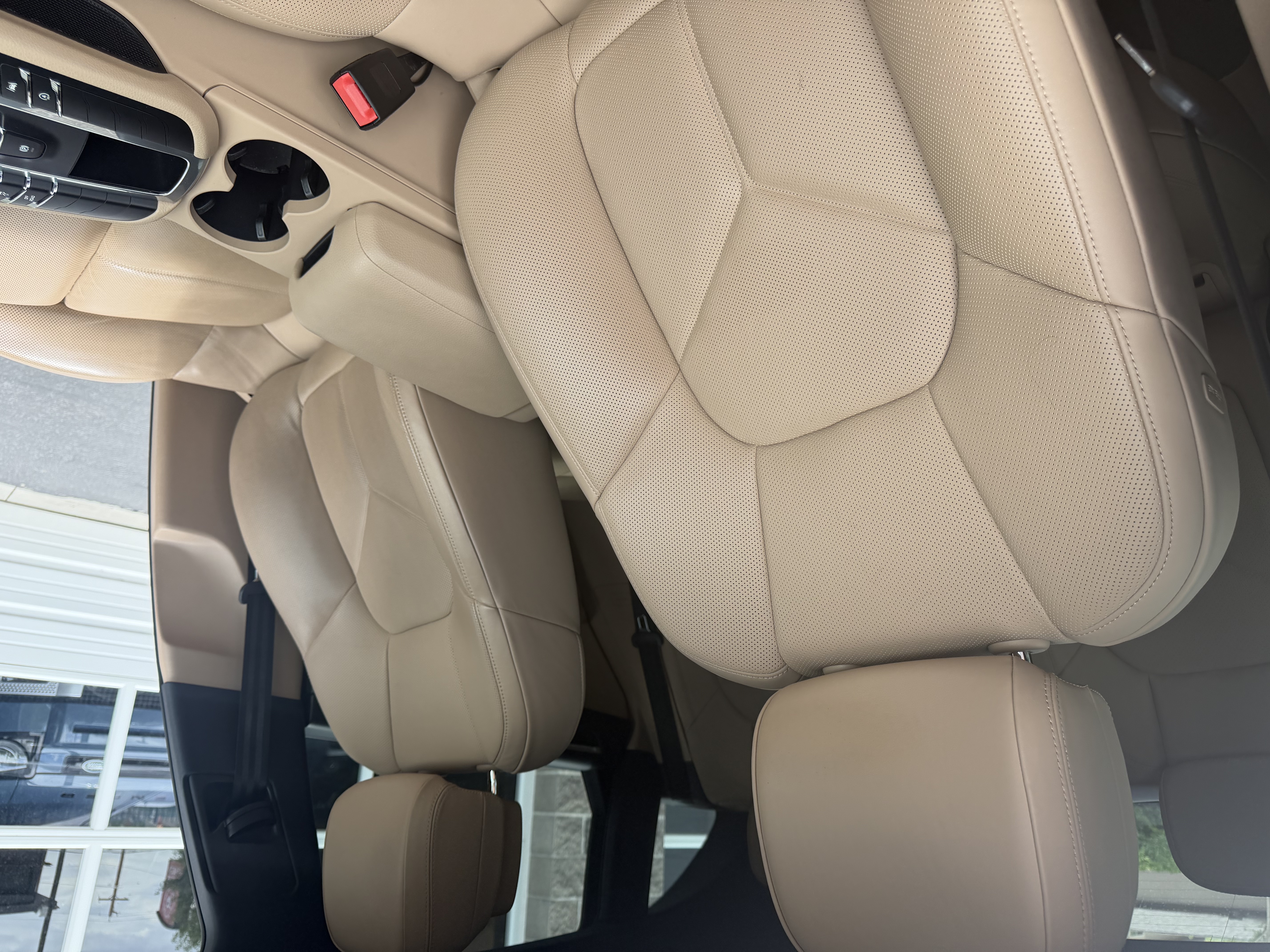 2020 Porsche Macan S - Photo 33