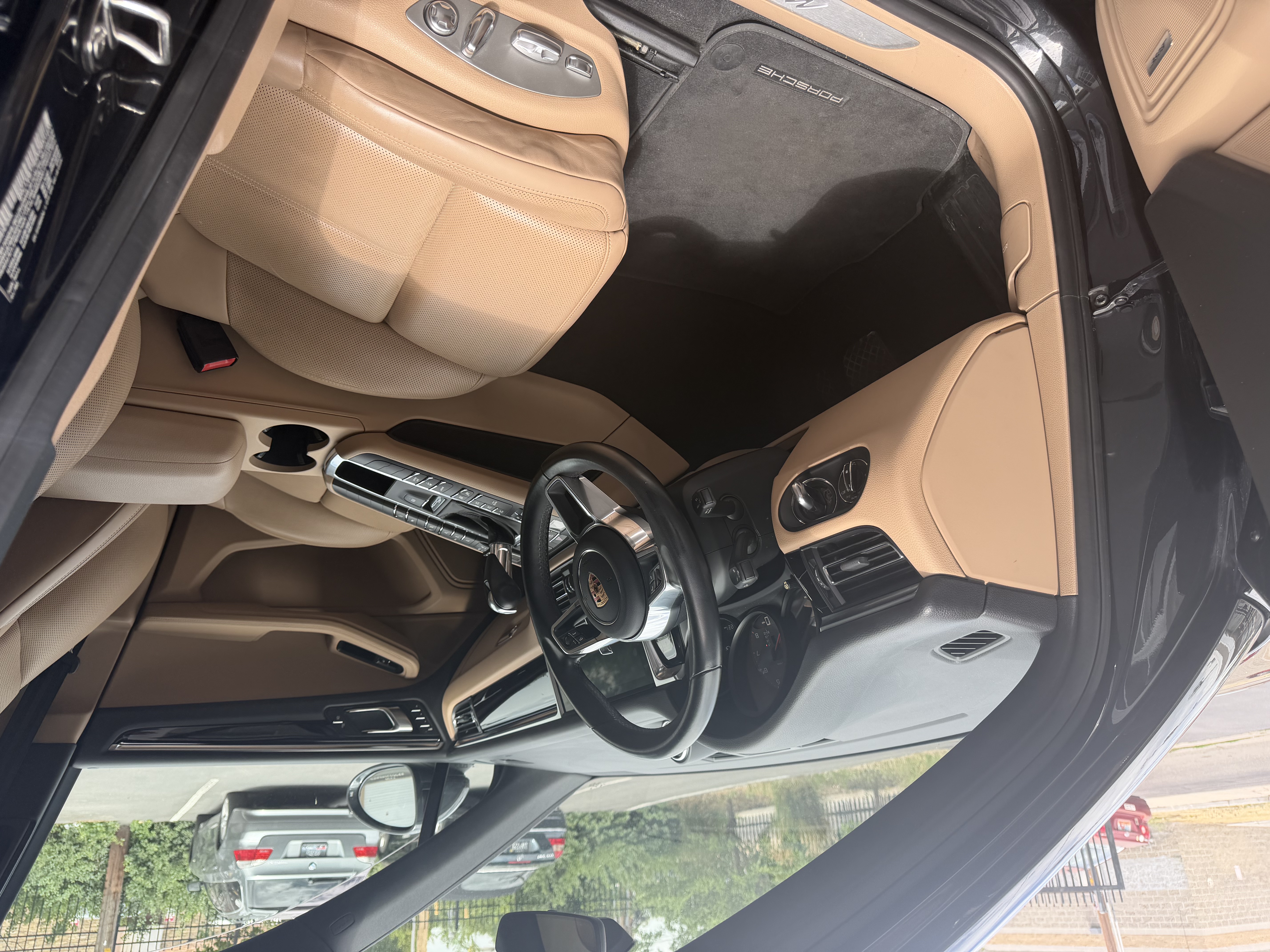 2020 Porsche Macan S - Photo 30