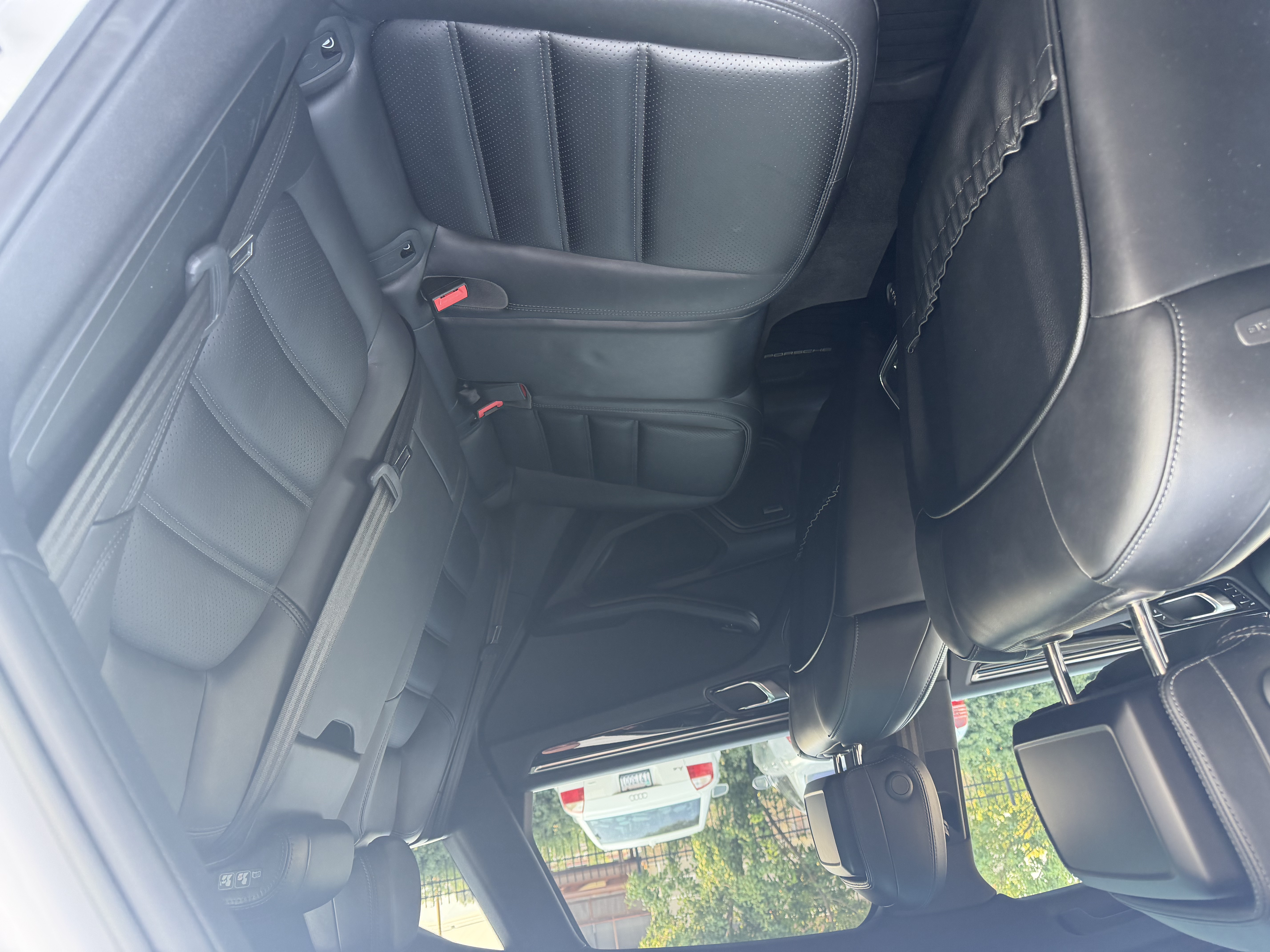 2018 Porsche Macan S - Photo 32